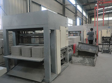 外墻保溫板設備